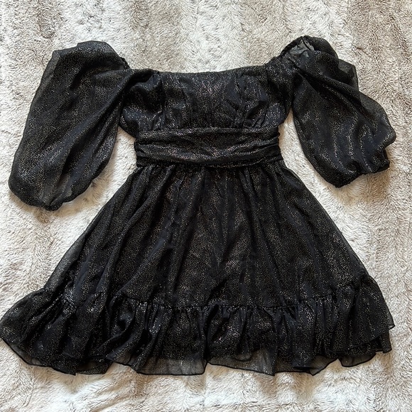 Women’s Shimmery Puff Sleeved Dress - Picture 1 of 6